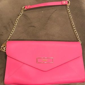 DKNY clutch pink